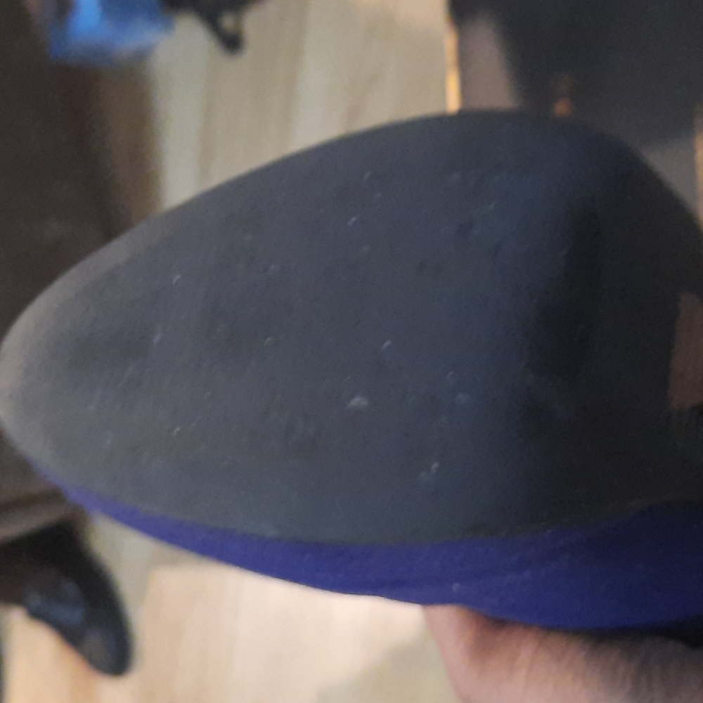 Navy Heels - Picture 5 of 6